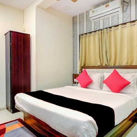 Hotel De Classico Juhu Mumbai Exterior foto