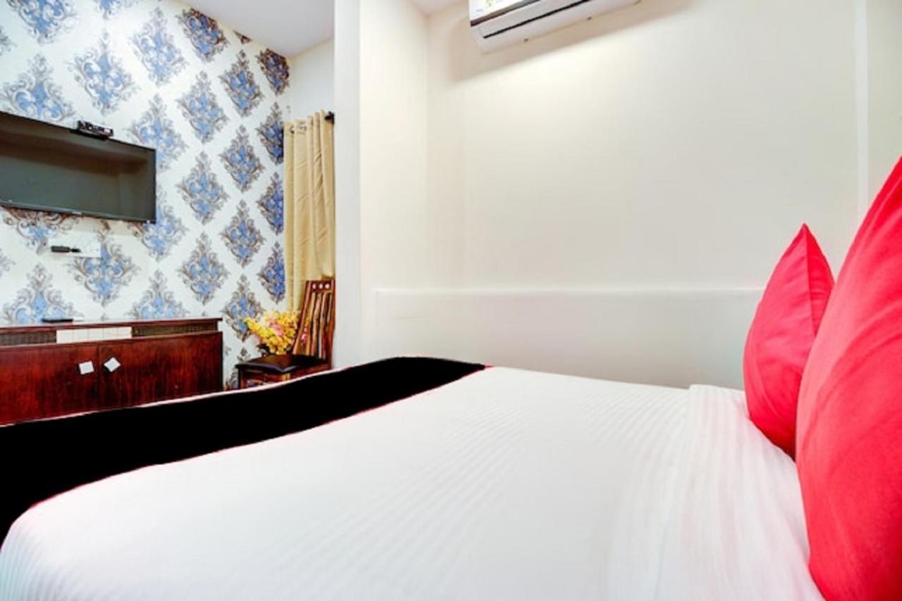 Hotel De Classico Juhu Mumbai Exterior foto